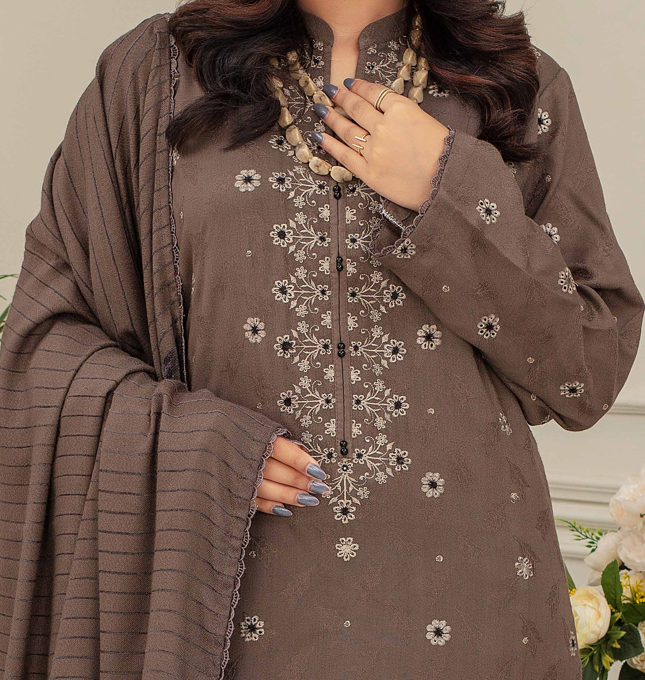 Dastoor by Khoobsurat Premium Leather with Valvet Wool Shawl (D-08)