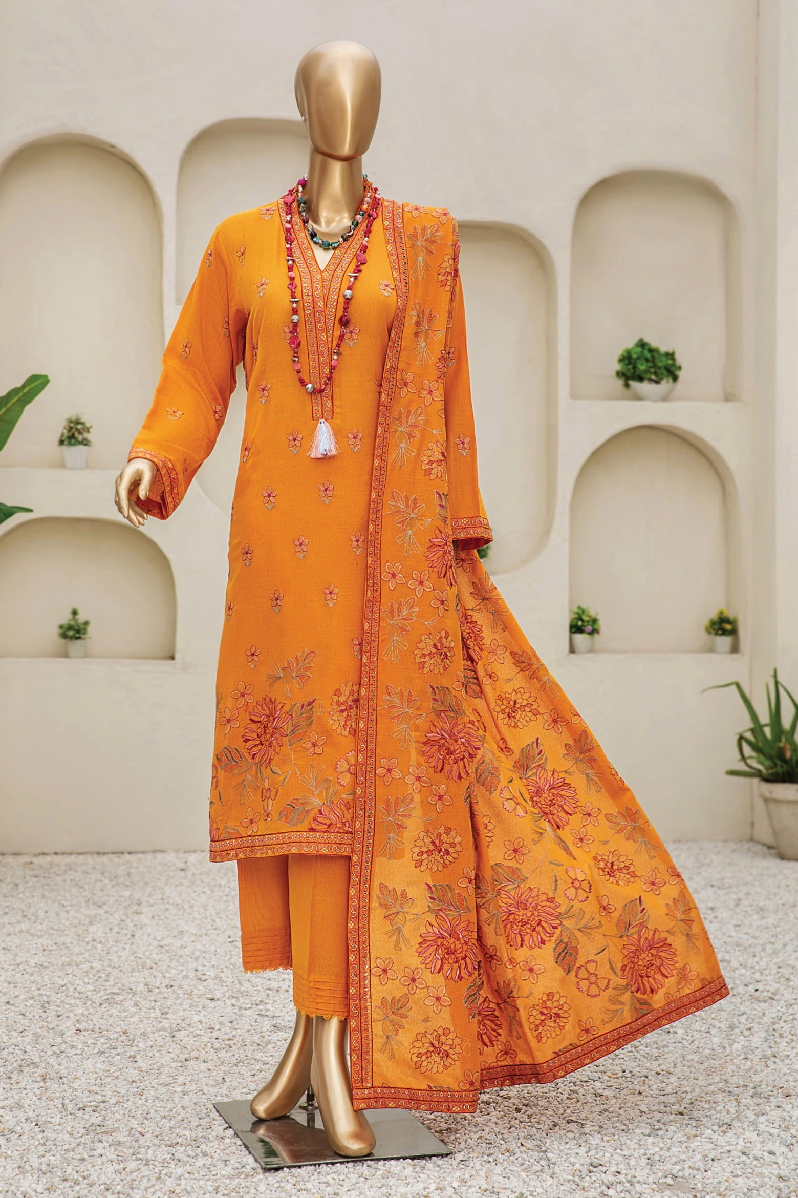 Dukhter Signature Karandi 3 Piece Suit Vol-1 (D-05)