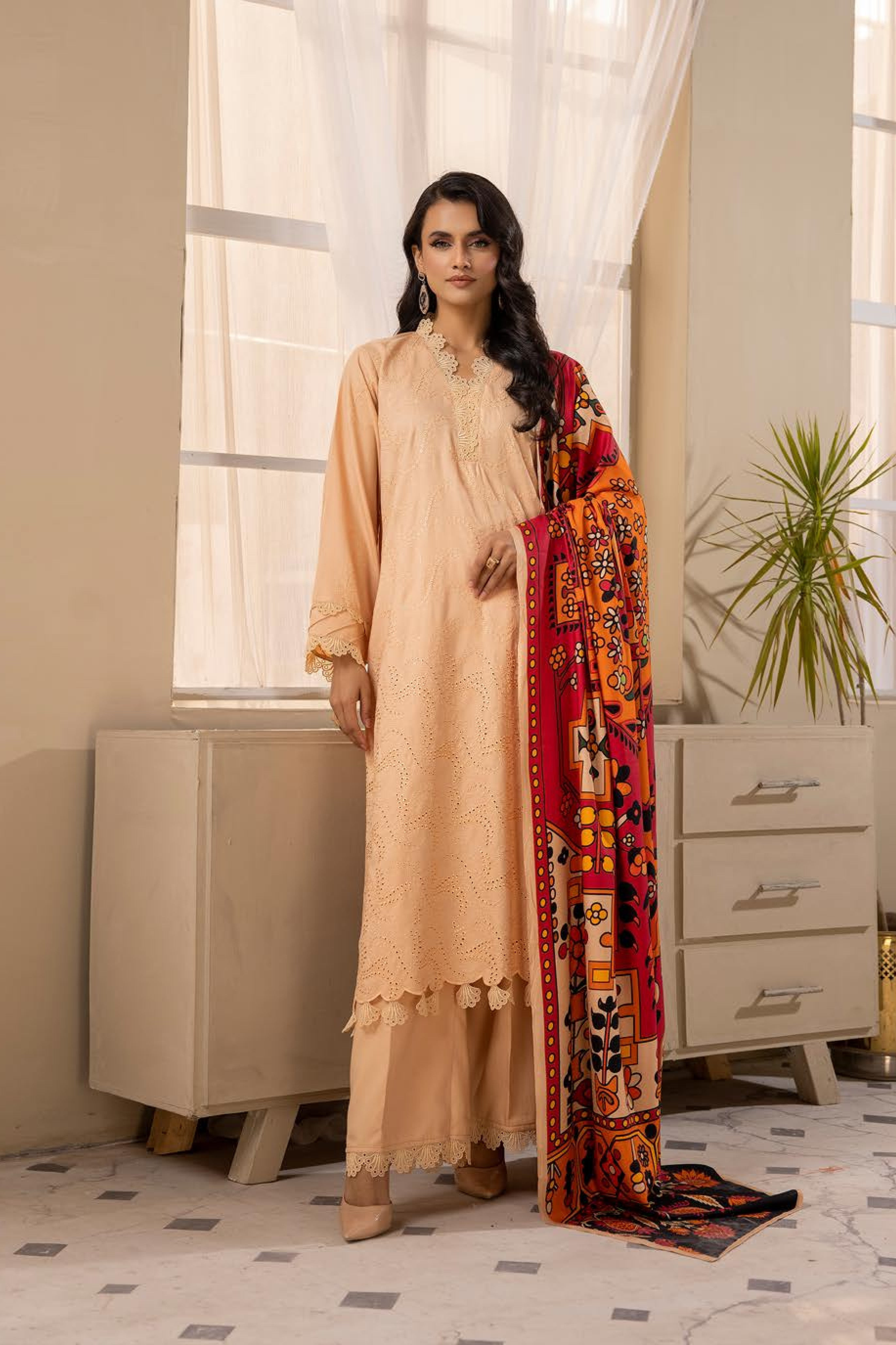 Mehak Embroidered Slub 3 Piece Suit (M-10)