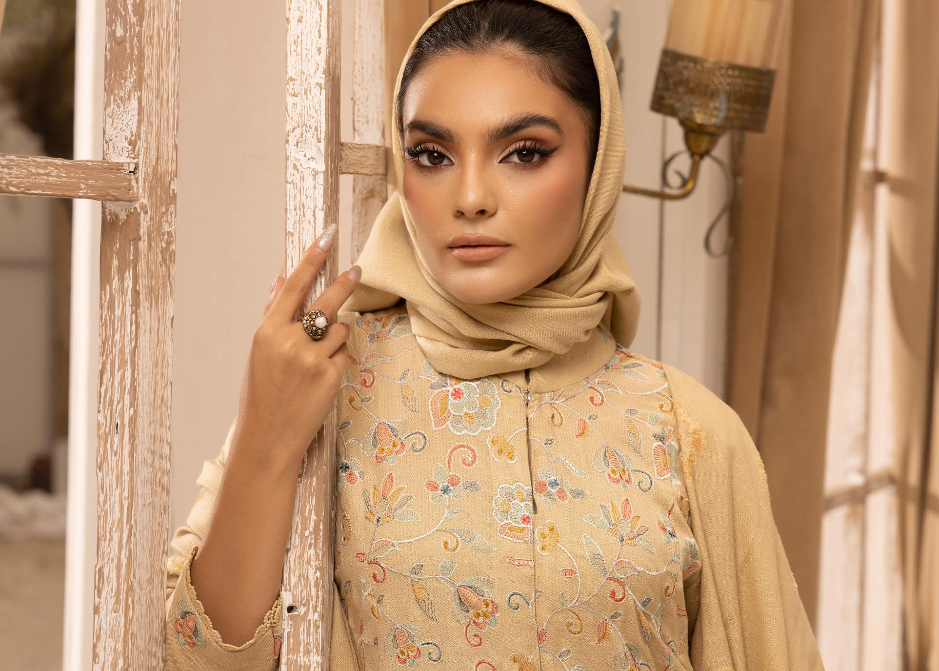 SALEEQA BY KHOOBSURAT EMBROIDERED PEACH LEATHER COLLECTION