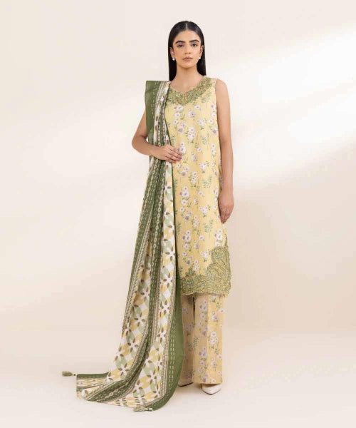 Sapphire Lawn – BANA DORA 2025 (Pastel Yellow Printed Suit)