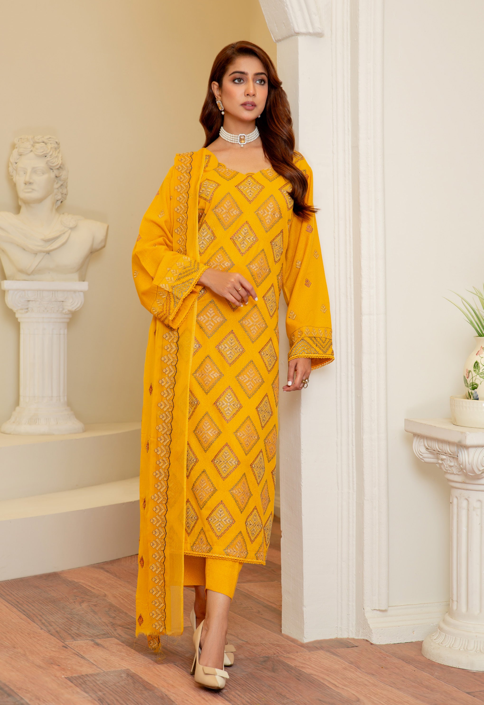 Shamiyana Signature Karandi Collection by Khoobsurat (D-06)