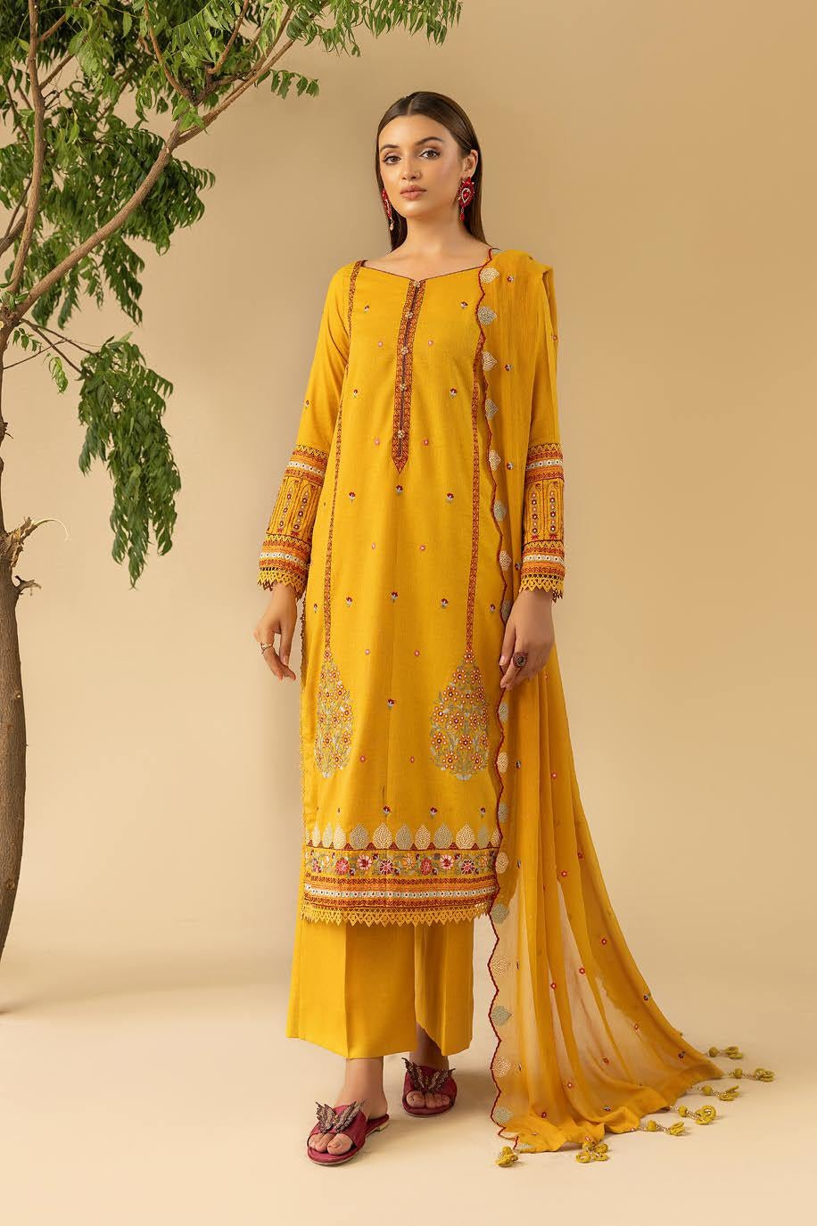 Shaamiyana Signature Karandi 3 Piece Suit (KS-302)